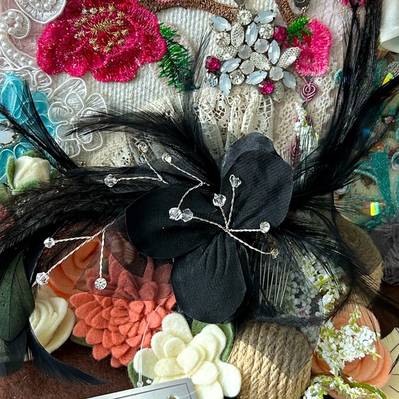 NWT Black Ostrich Feather Hair Comb - Picture 3 of 7